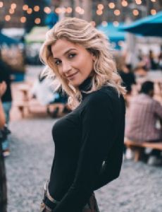 Nicole Banner
