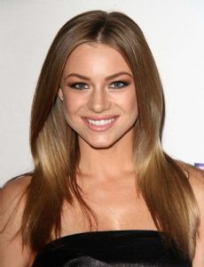 Nikki Leigh