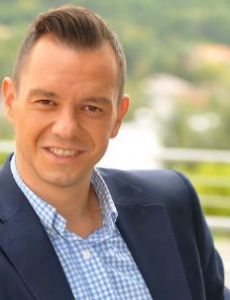 Olivér Nacsa