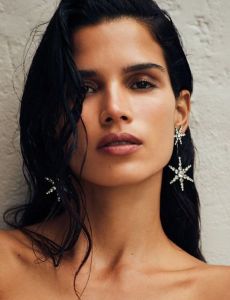 Raica Oliveira