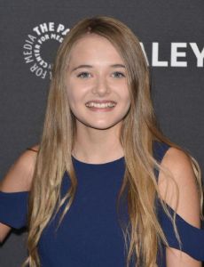 Reylynn Caster