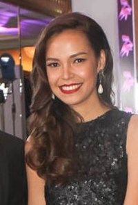 Samantha Lewis
