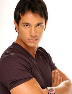 Sebastián Estevanez