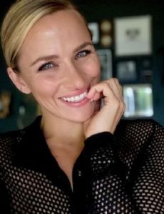 Shantel VanSanten