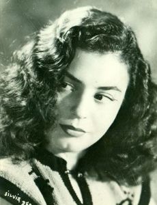 Silvia Derbez