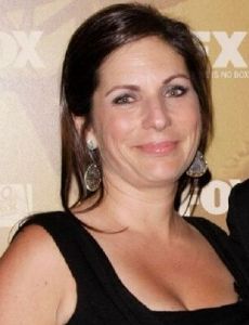 Suzanne Bukinik