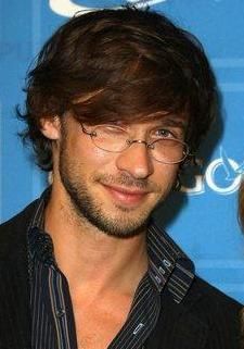 Yaniv Raz