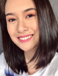Yen Santos