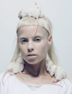 Yo-Landi Visser